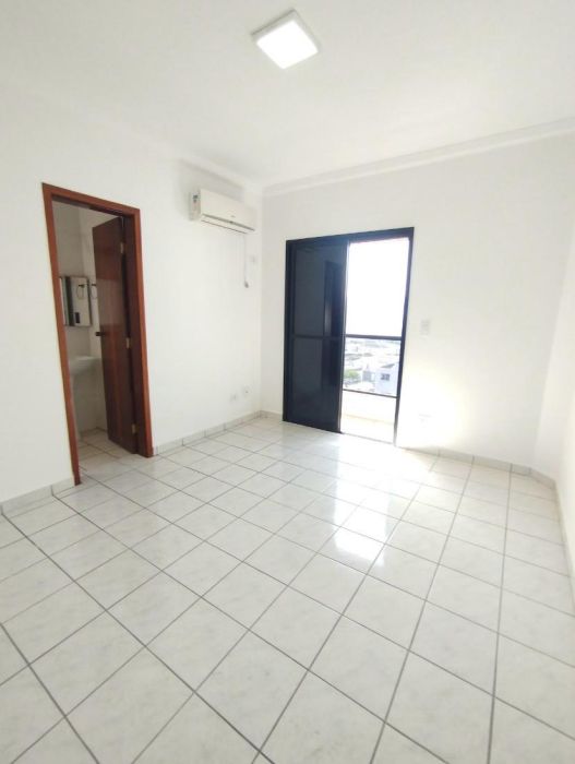 Apartamento - Venda - Guilhermina - Praia Grande - SP