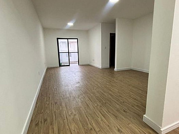 Apartamento na Tupi, 2 quartos, 1 Su�te, 200 metros da praia