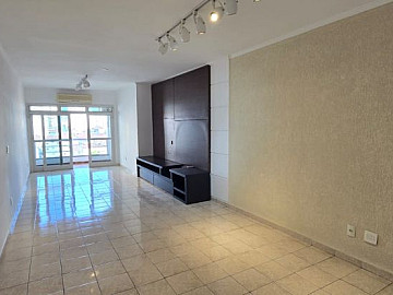 Apto 3 quartos 1 su�te 200 M� 2 garagens no Gonzaga