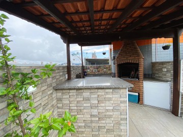 Cobertura Triplex 3 dormitórios 1 suíte na Ponta da Praia