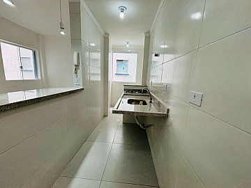 Apto 30m� Sala Living Reformado 100% no Embar� Pr�x. praia