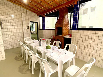 Cobertura Mobiliada 208m� 3 dormit�rio 1 su�te, wc social,